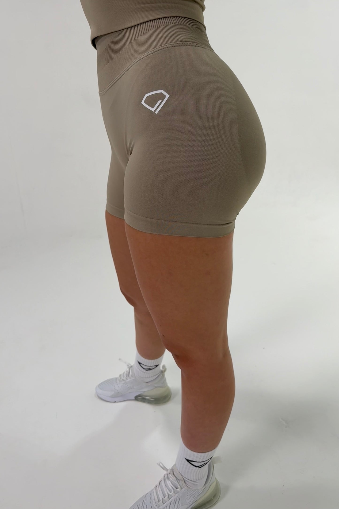Flow Contour Shorts
