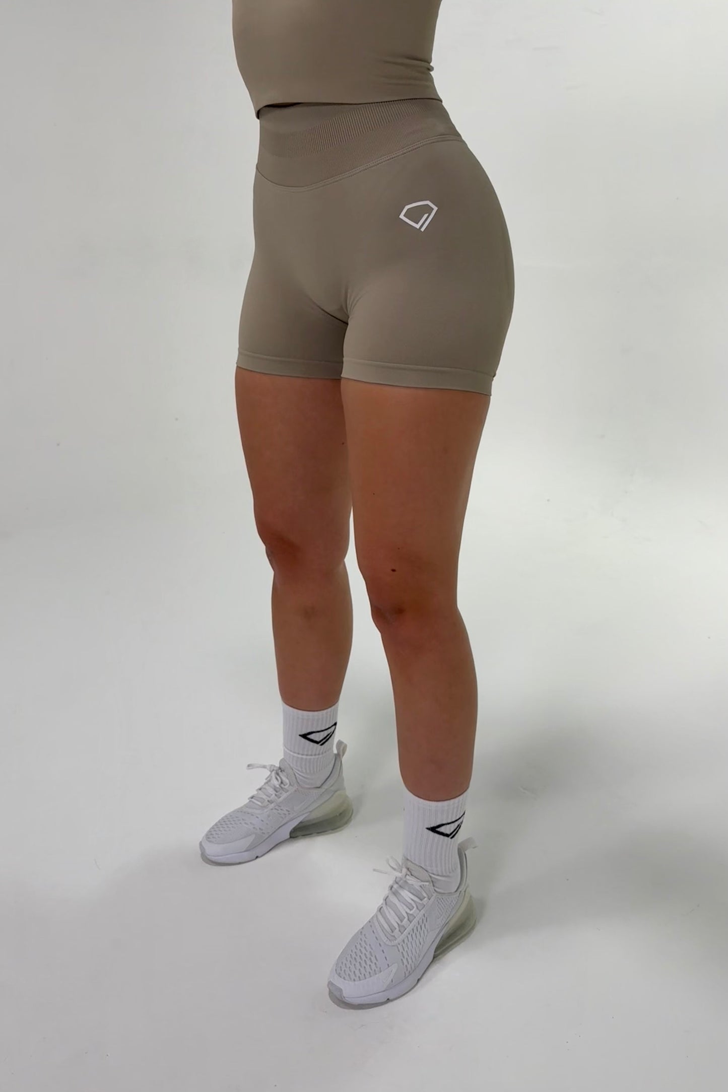 Flow Contour Shorts